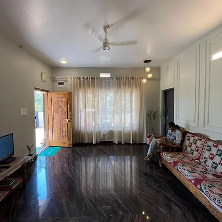 Whispering Pines Haven Villa Sirsi Exterior photo