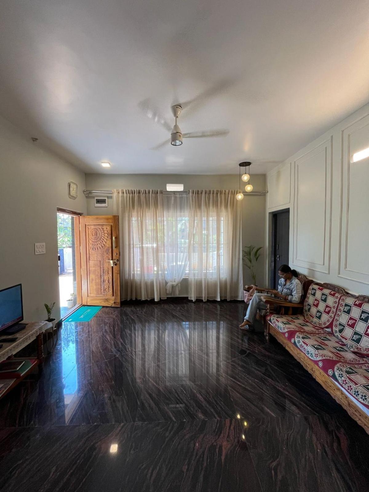 Villa Whispering Pines Haven Sirsi