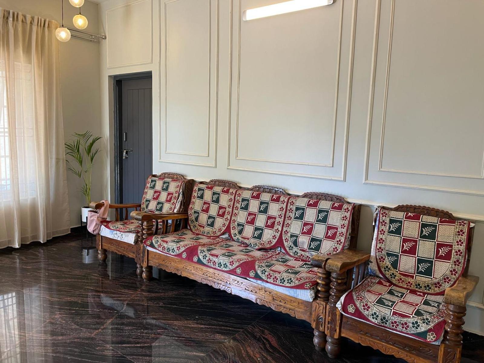 Whispering Pines Haven Villa Sirsi